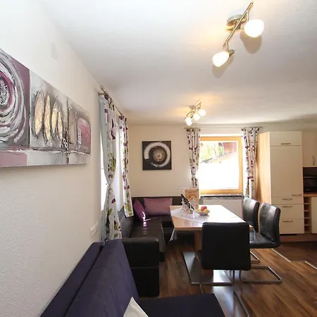 Aktiv Stoeckl Lejlighed Kauns